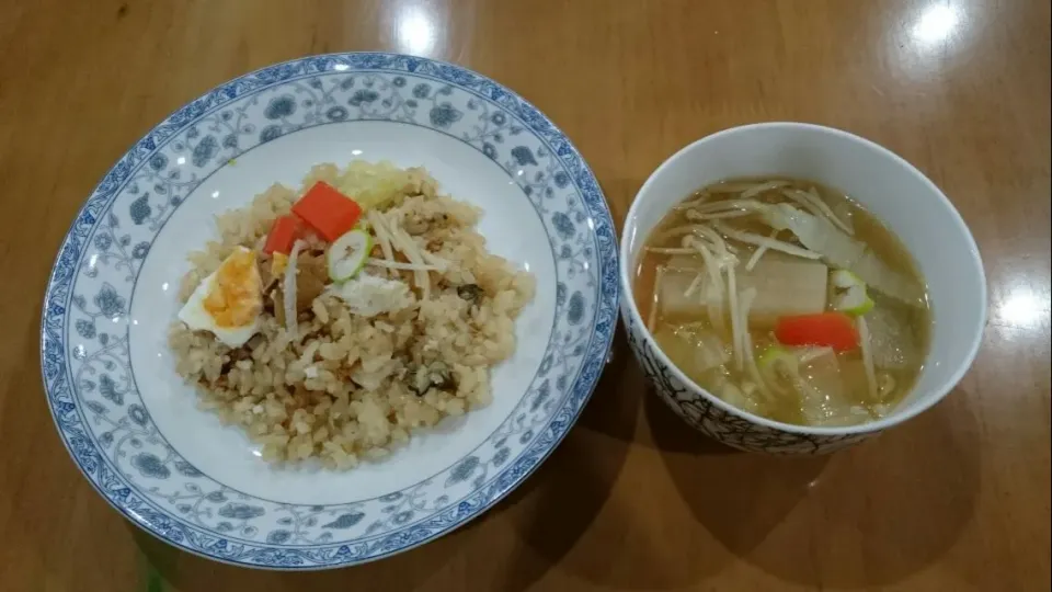 鯛炊き込みご飯と鯛あら味噌汁|だえずんさん