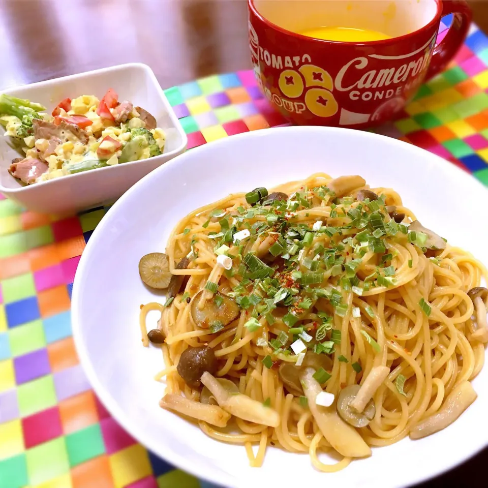 きのこのバター醤油風味パスタ|ヒロリンさん