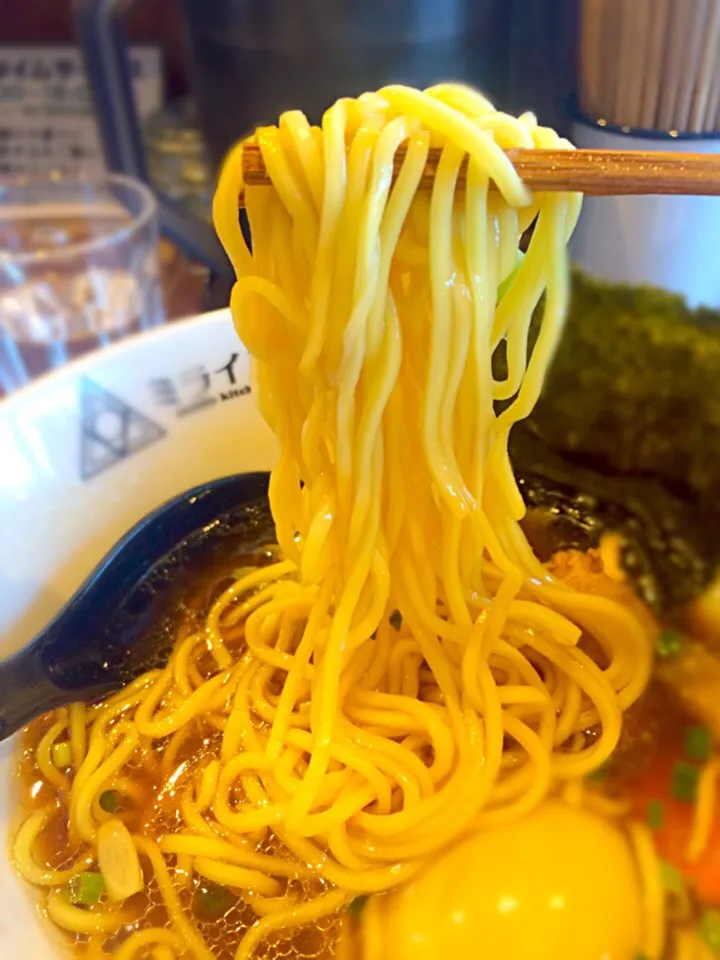 Snapdishの料理写真:TOKYO醤油ラーメンの麺|morimi32さん