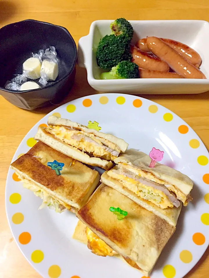 Snapdishの料理写真:高野豆腐サンドイッチ|みぃさん