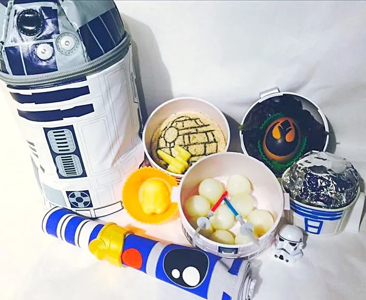 Snapdishの料理写真:Star Wars The Force Awakens opens today!  Star Wars Bento Lunch|Cheryl Melnickさん