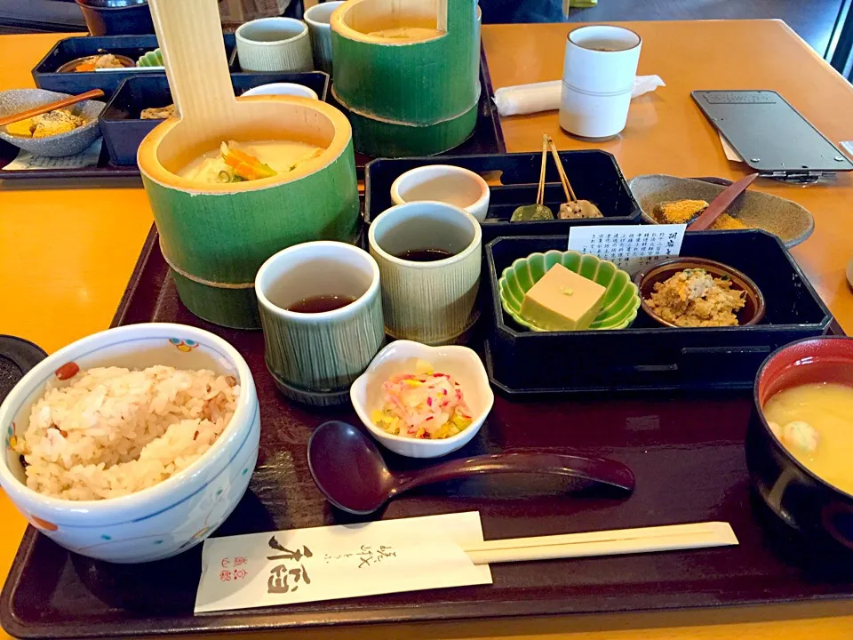 湯葉定食|原田さん