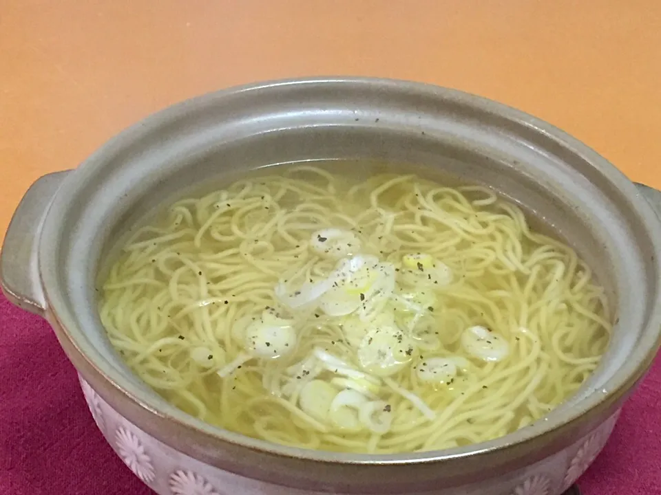 常夜鍋のスープで素ラーメン!  (^-^)|Kei Satoさん