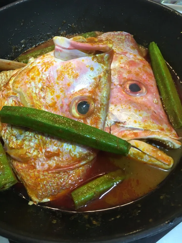 Snapdishの料理写真:Spicy Assam(Tamarind) Red Snapper Fish Head.|Joha Hassanさん