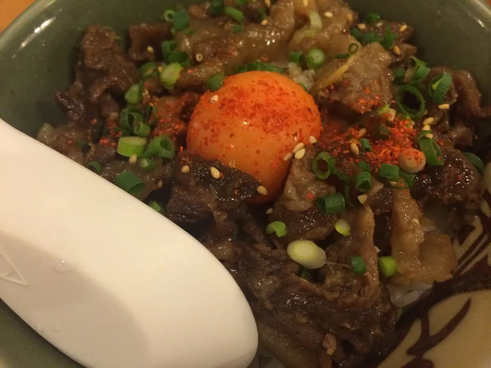 牛すじしぐれ煮丼|中さん