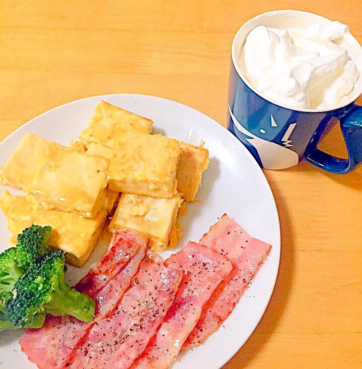 Snapdishの料理写真:高野豆腐フレンチトースト|みぃさん