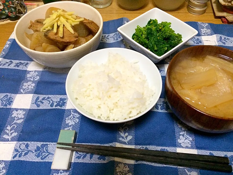 朝ごはん★鰤大根、菜の花のからし和え、みそ汁、ごはん|ハルさん