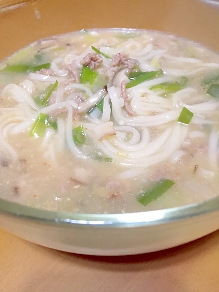 創作料理。色白さん担々麺風うどん꒰ ♡´∀`♡ ꒱|さくたえさん