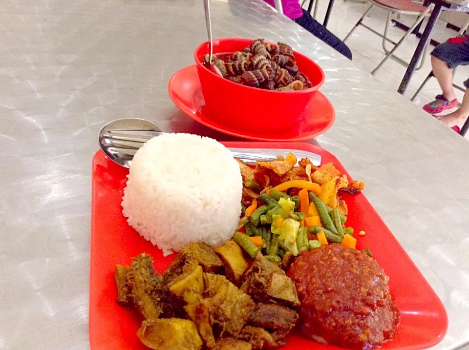 Nasi Babat|Bambang Budiono Tjioさん