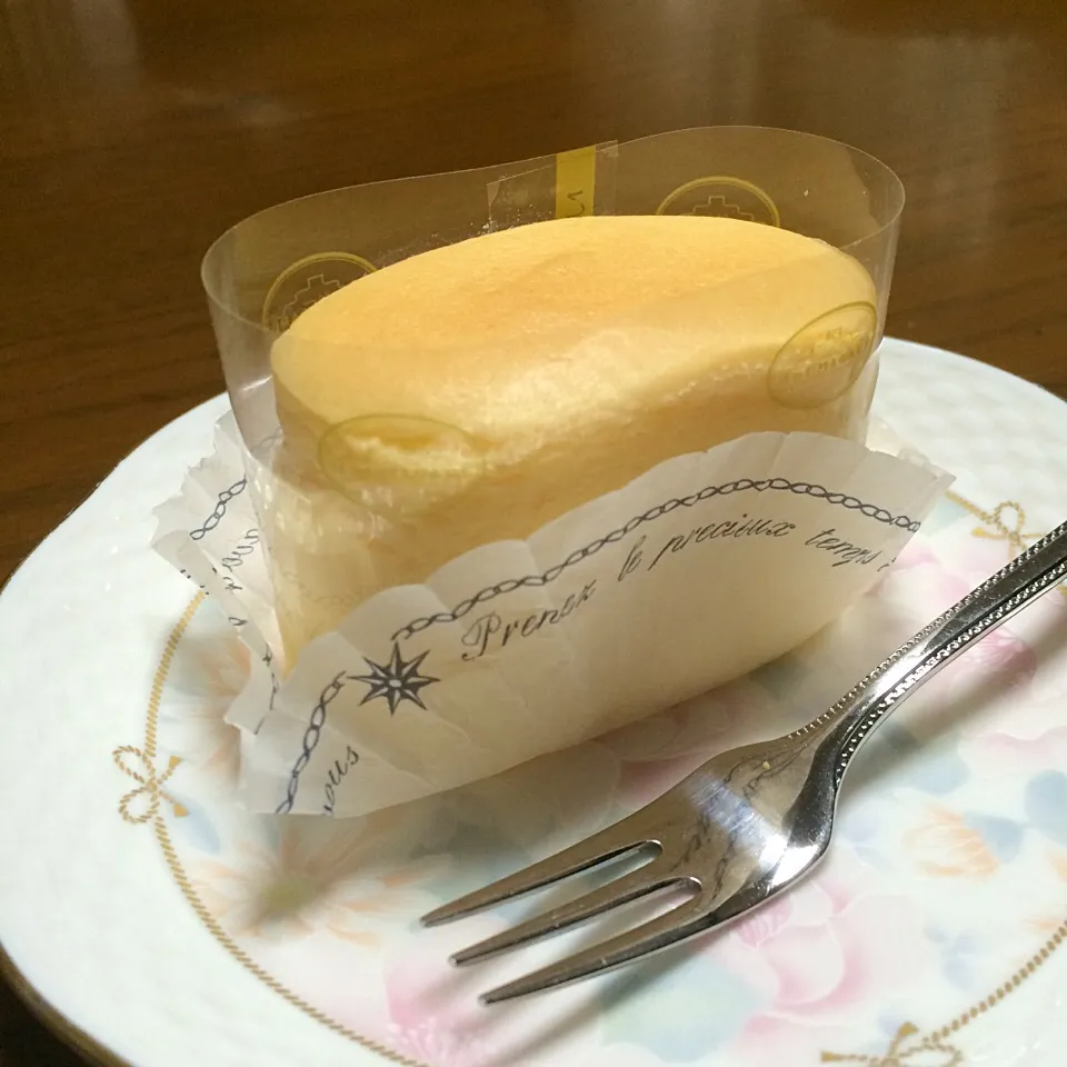 Snapdishの料理写真:ツマガリのチーズケーキ🧀✨|まきんすぱん///さん