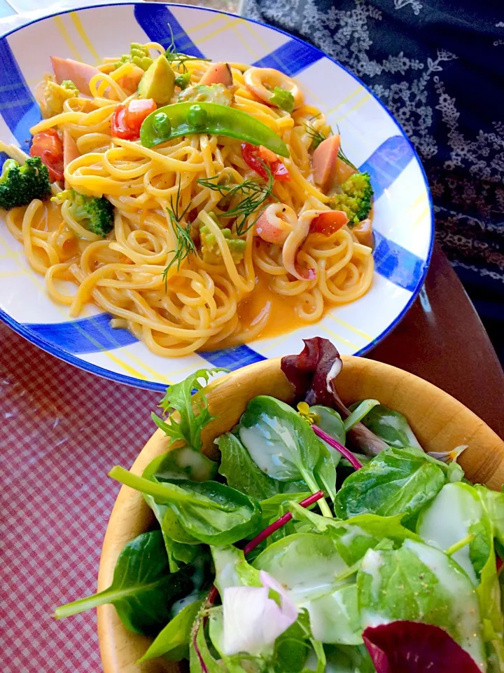 久々の外食lunch♪生パスタ☆イカ・ウニソース|misakoさん