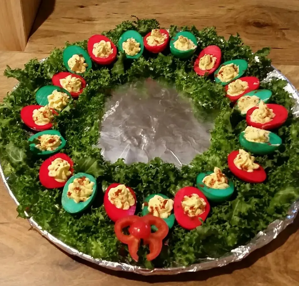 Deviled egg wreath|Cooking My Butt Offさん