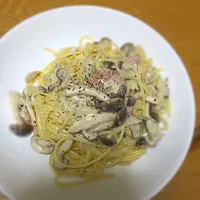 三種のきのこのクリームパスタ|とびしんさん