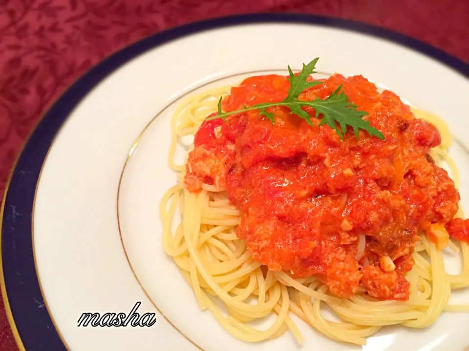 カニトマトクリームパスタ🎵
かに缶使って簡単パスタ🍷🍴|mashaさん