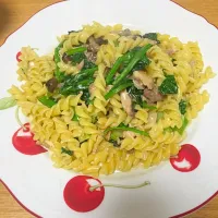 ほうれん草とチキンのクリームパスタ|斎藤 みわさん