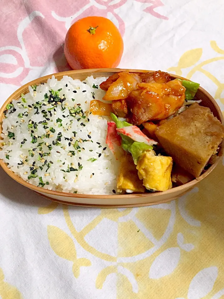 今日の自分お弁当( ´͈ ᗨ `͈ )◞♡⃛|さくたえさん