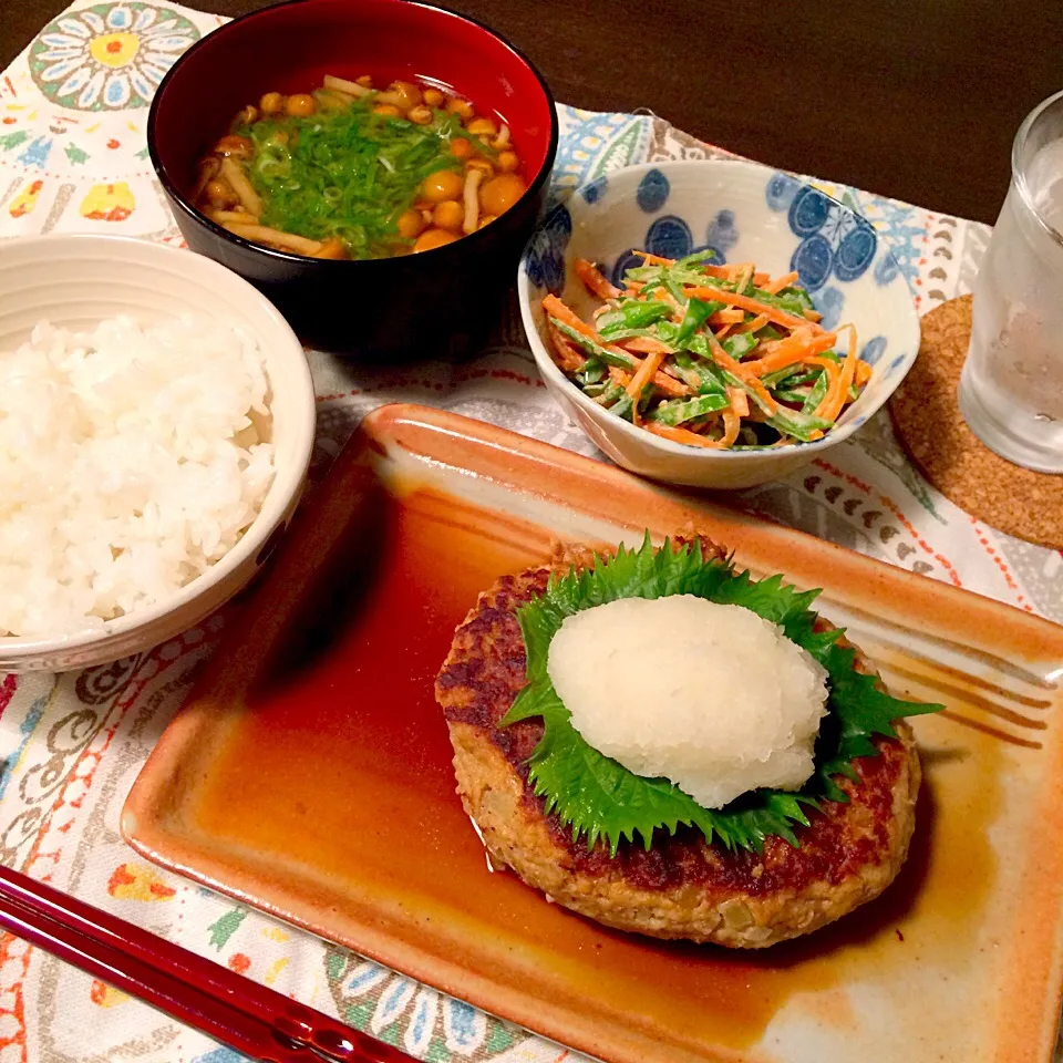 Snapdishの料理写真:和風おろしハンバーグ定食|ゆきてぃさん