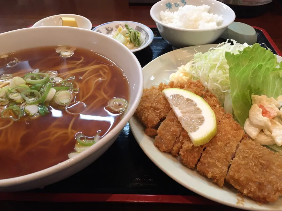 とんかつラーメン🍜|まさとさん