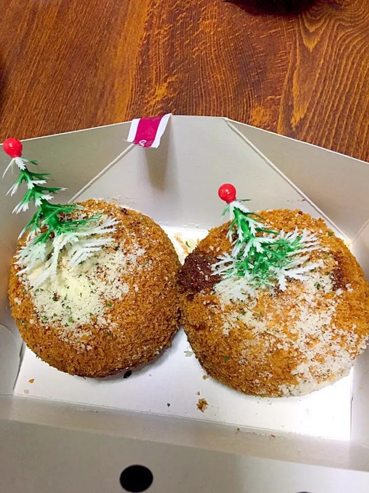 トマトソースのチーズリゾットコロッケby 神戸コロッケ
クリスマスバージョン|yumyum😋さん