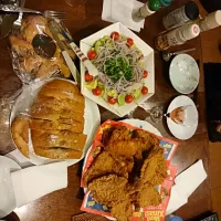 クリスマス！　モスチキン、コストコピザとかおいしい！|そるばーさん