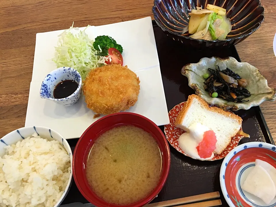 菜食健美 名古屋店の贅沢ランチ|でらこさん