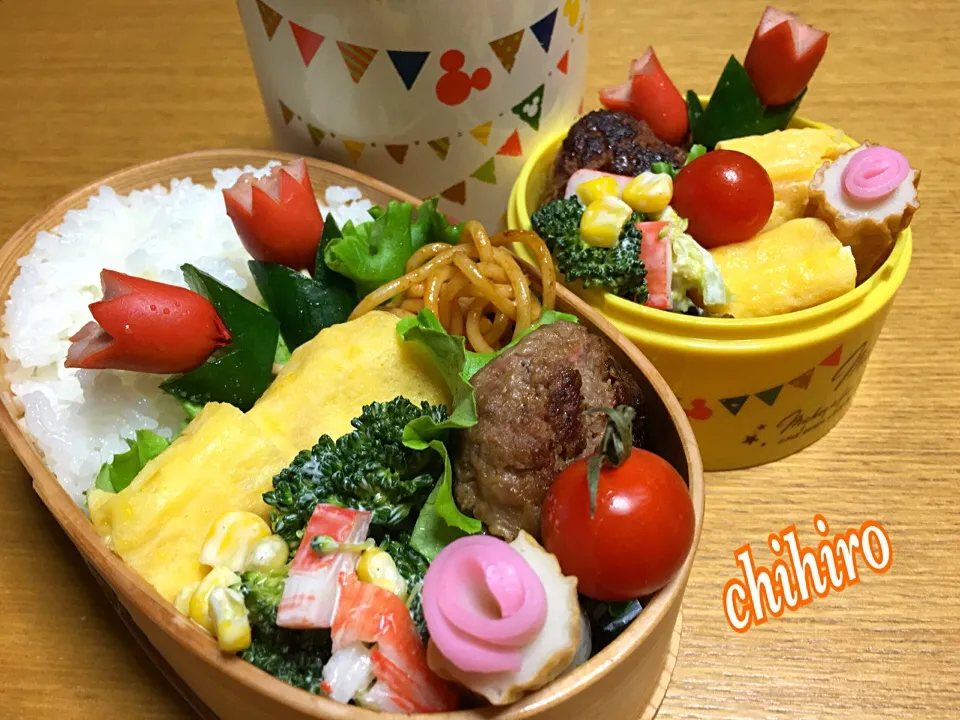 Snapdishの料理写真:12月25日2人弁当🎄🎄🌸🌷|川上千尋さん