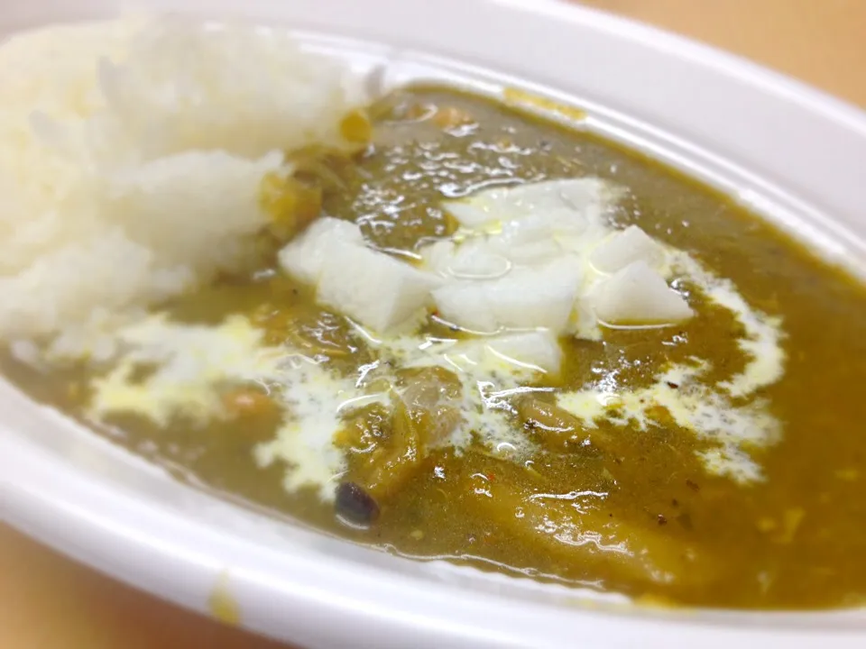 チキンとキノコのほうれん草カレー|へろへろさん