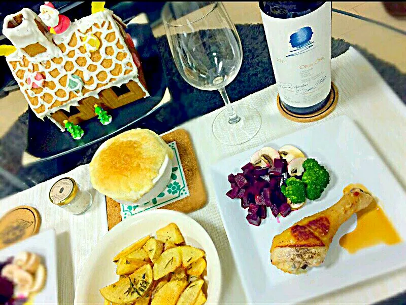 #ビーフシチュー #ローストチキン ビーツのマリネ #トスカーナフライドポテト w/OPUS ONE|YuKiさん