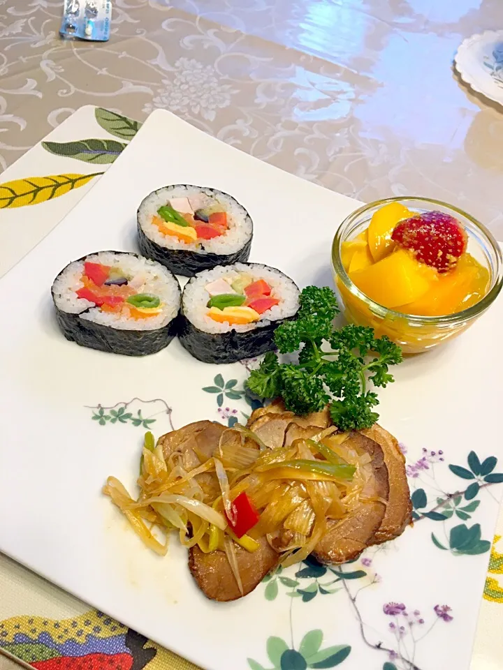 朝食！|クリスマスローズさん