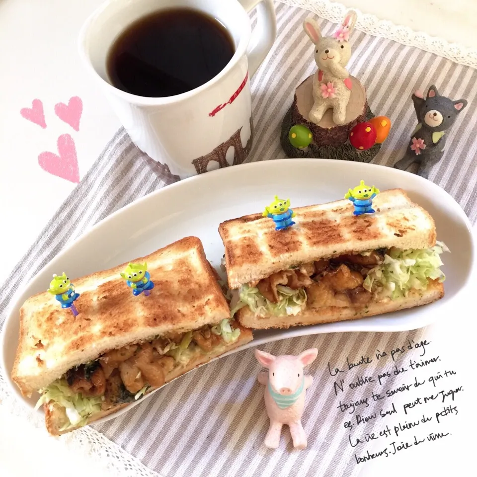 鶏皮焼き鳥&クリームチーズ❤︎トーストサンドイッチ|Makinsさん