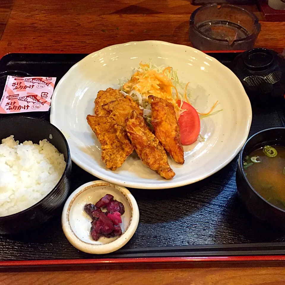 若鶏の唐揚げ定食*\(^o^)/*|すかラインさん