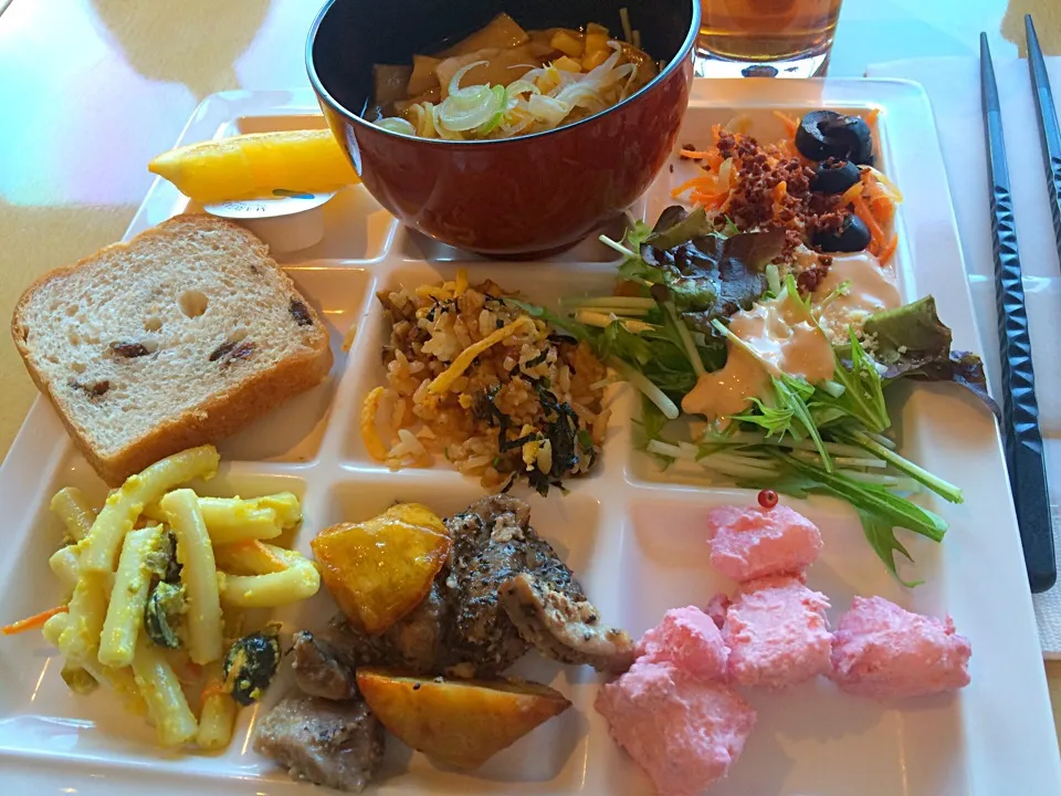 Assorted Food,  Vegetarian|Food Gardenさん