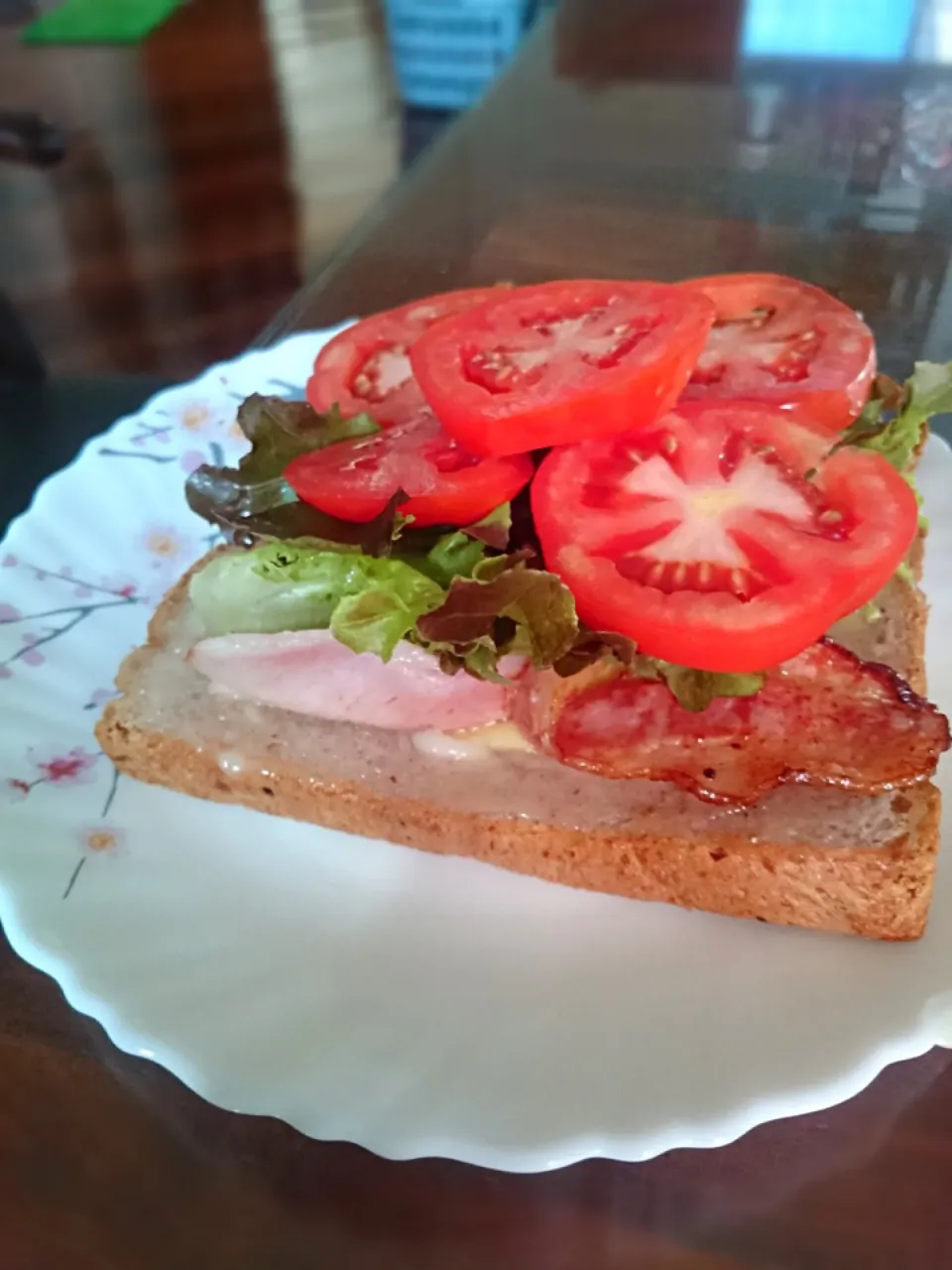 Snapdishの料理写真:Grilled Bacon Sandwich|Mod Chiewさん