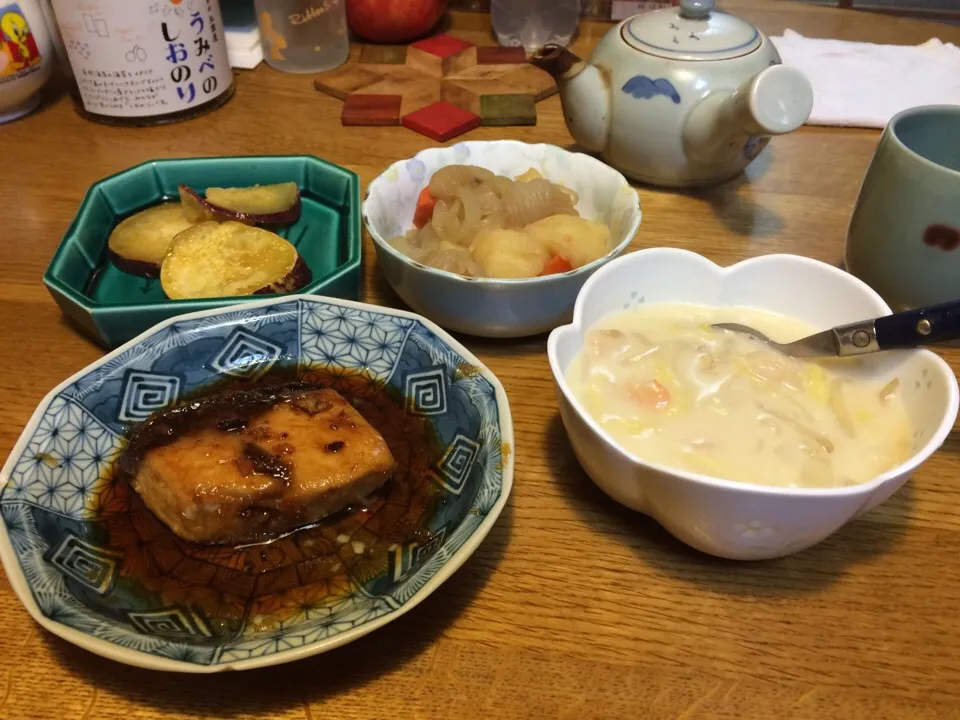 晩ごはん😝|たろうさん