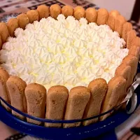 Snapdishの料理写真:#Torte #Cake #Chocolate #Whipped cream|Agostina Calabreseさん