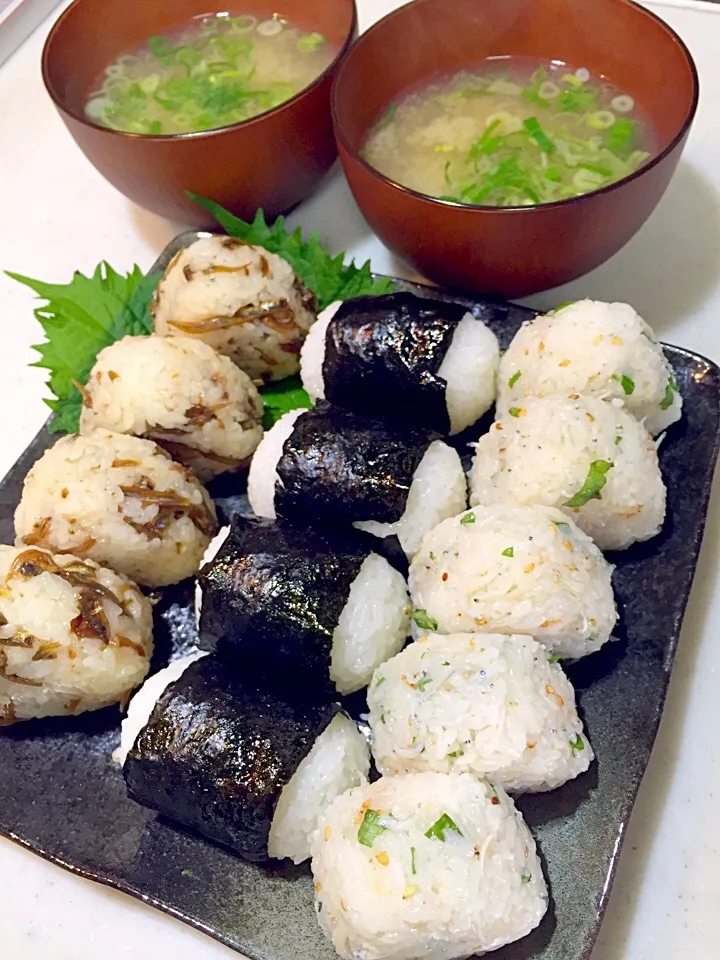 シンプルなお昼ごはん🍙|Namiさん