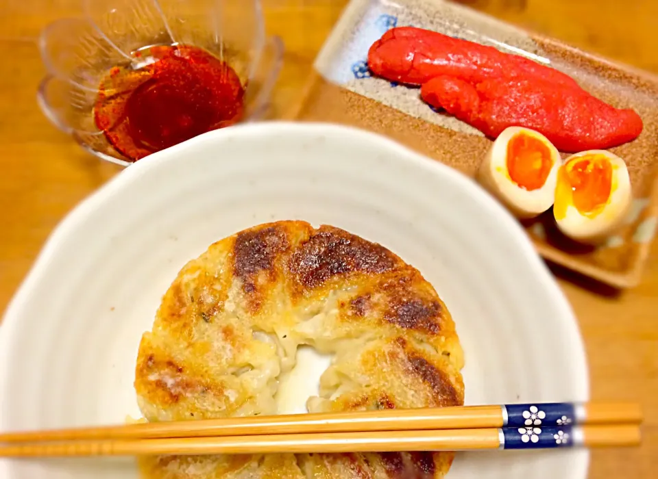 餃子🍺＋ご飯用の明太子&煮卵🍚|まみさん