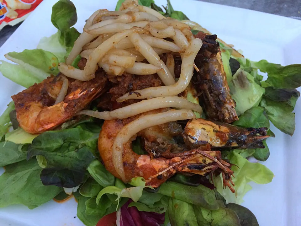 Brown butter chye poh prawn salad @ Food For Thought|Ong Sor Fernさん