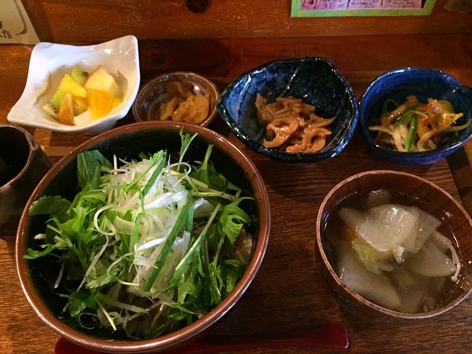 炙り〆鯖のごまわさびあえ丼|Akemi Funakiさん