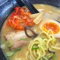 Snapdishの料理写真:くねくねラーメン|leonさん