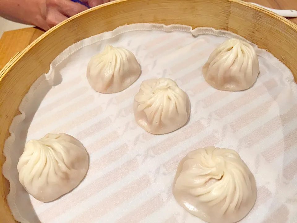 Xiao long bao by DIN TAI FUNG|Lai's Kitchenさん