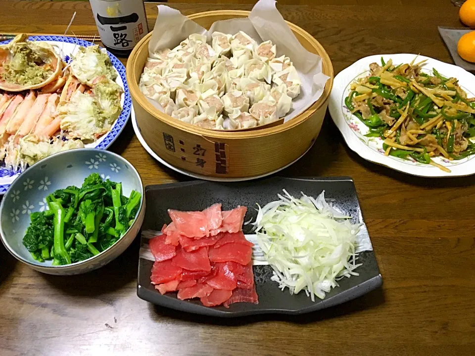 焼売
青椒肉絲
カニ
マグロ
菜の花のカラシ和え
出羽桜一路|藤井裕之さん