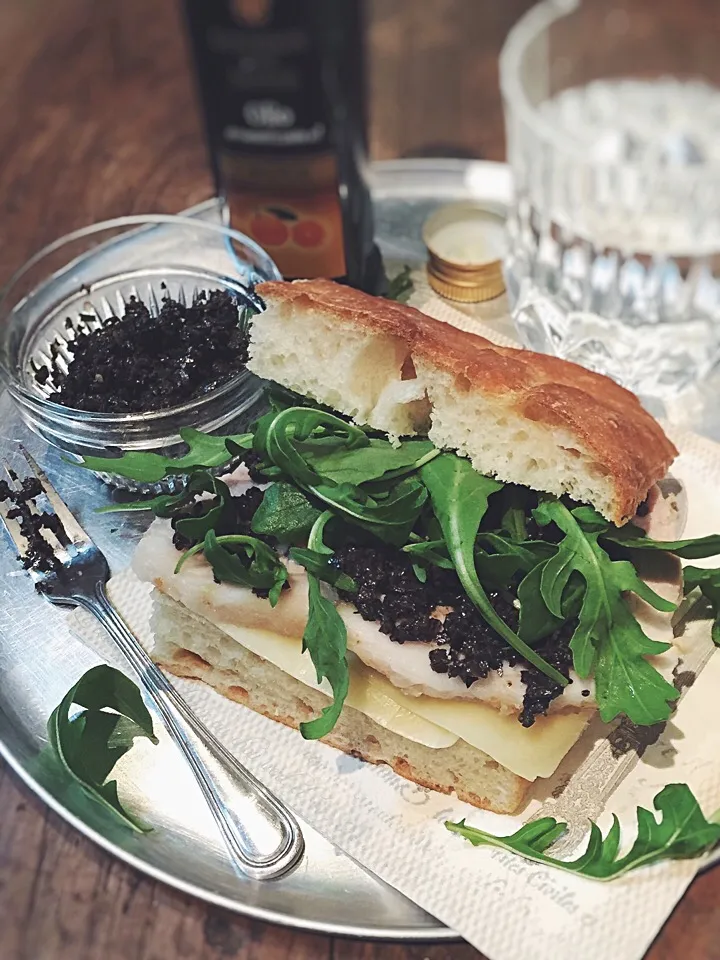 Snapdishの料理写真:Roast pork panini with tapenade and fontina cheese|rick chanさん