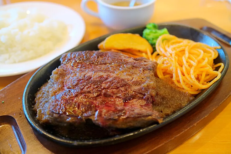 てっぱんステーキランチ|マハロ菊池さん