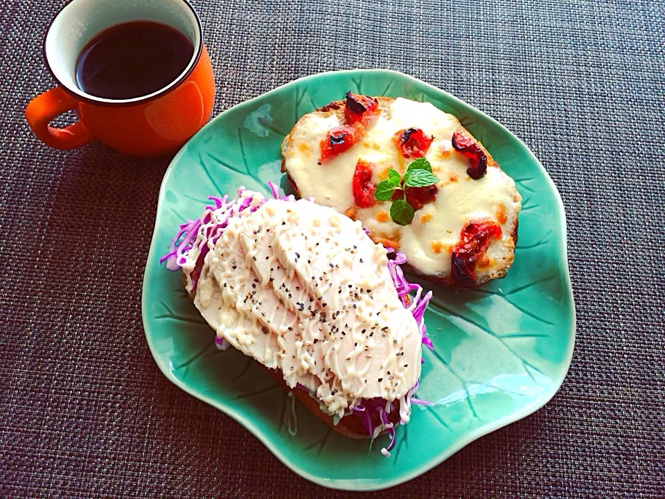 Snapdishの料理写真:タルティーヌの朝ご飯|有山さん