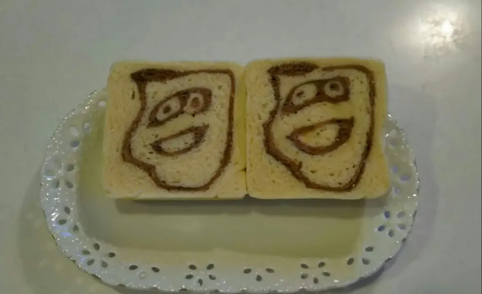 thimoちゃんへ これウィスパーのつもり🍞(￣▽￣;)💧|みうのすけさん