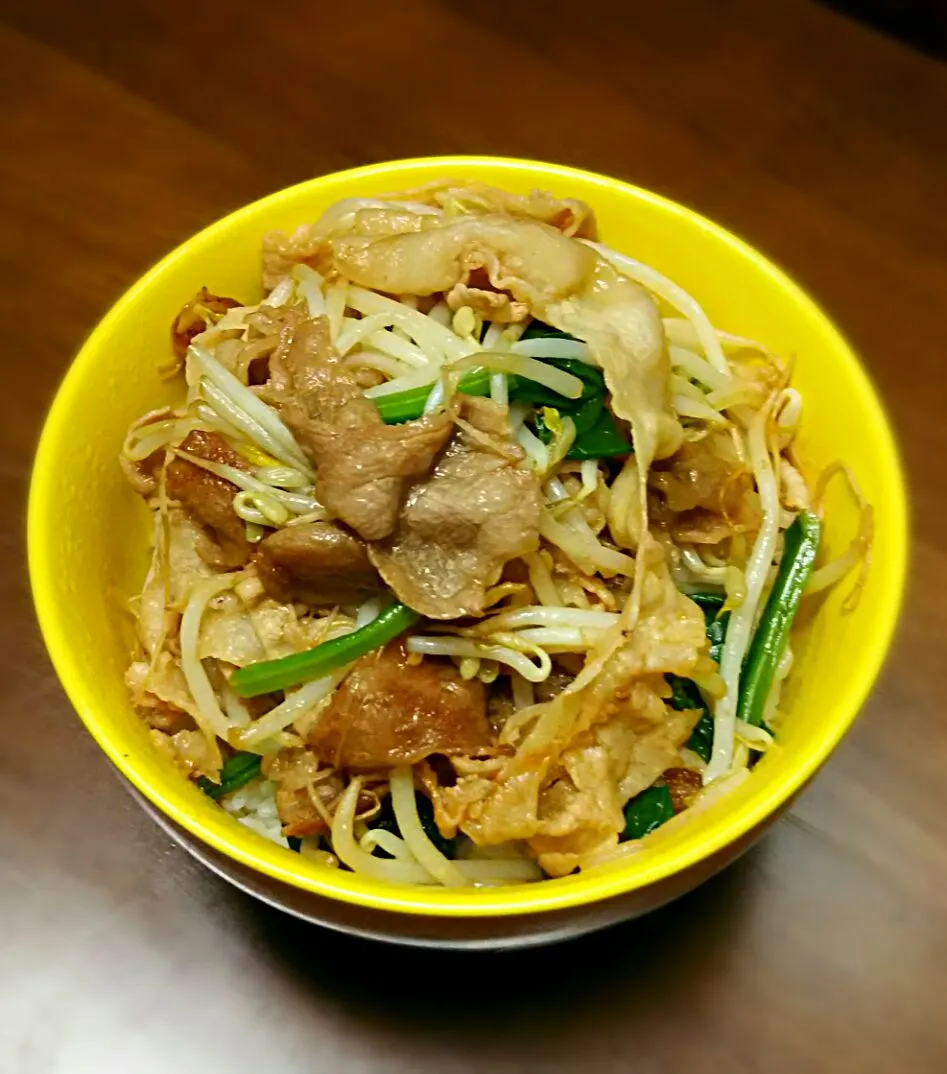 ミックス焼き肉丼|あらいぐまのしっぽさん