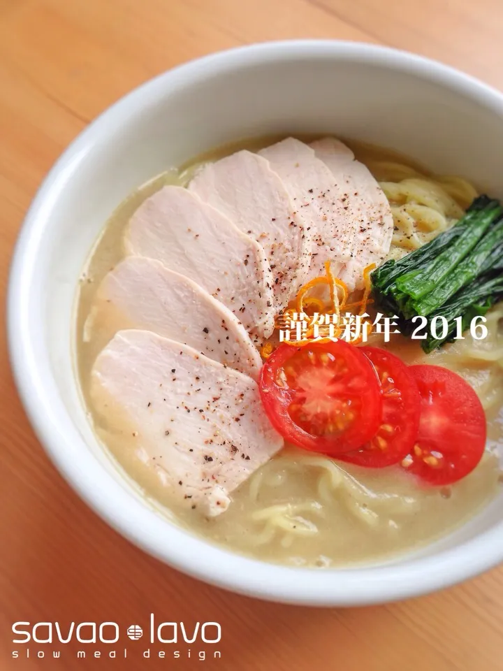 年越し蕎麦兼「トロトロ鶏白湯ラーメン」|savaoさん