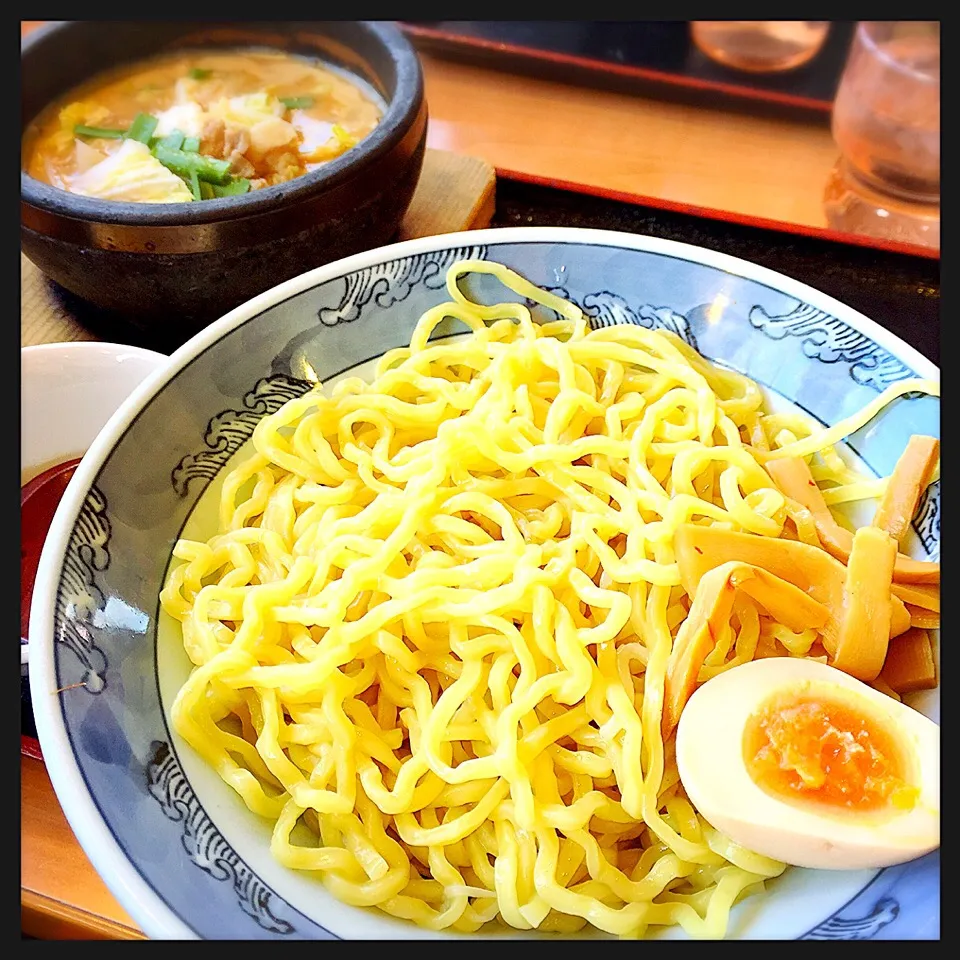 Snapdishの料理写真:味噌つけ麺@石焼ラーメン 火山|恭子さん