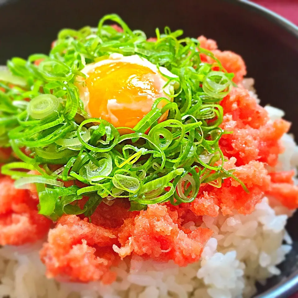 Snapdishの料理写真:明太ネギトロ丼で謹賀新年|ち〜おんさん